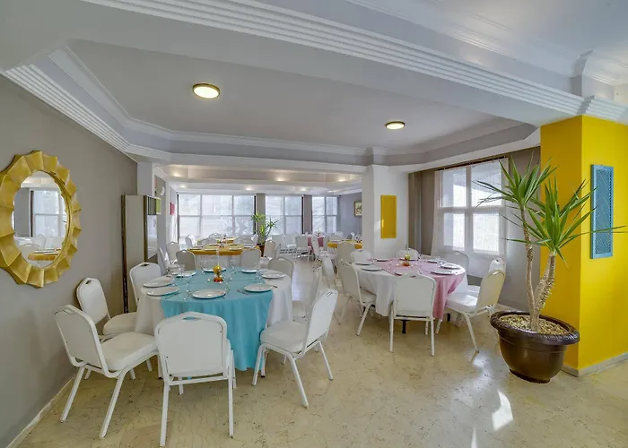 Hotel The View City Kuşadası